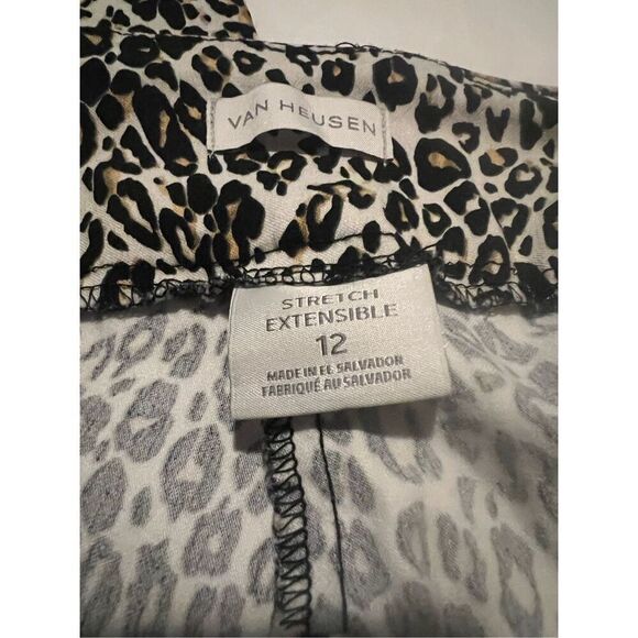 Van Heusen black and tan stretchy leopard print capri pants - Picture 5 of 5